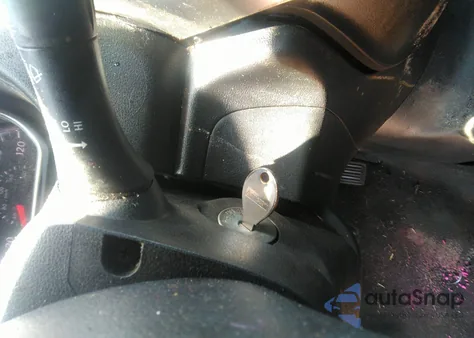 2015 Nissan Versa 1.6 Sv z USA, uszkodzony, nr VIN 3N1CN7AP5FL876516